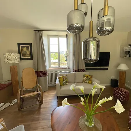 Maison De Charme Dans Le Site Classe De Brelevenez *