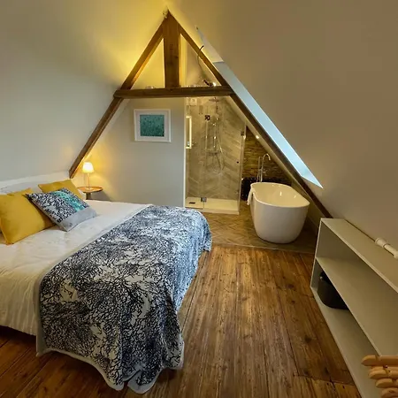 Villa Maison De Charme Dans Le Site Classe De Brelevenez